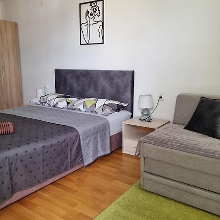 Modern & Trendy Apartment Skopje Exterior foto
