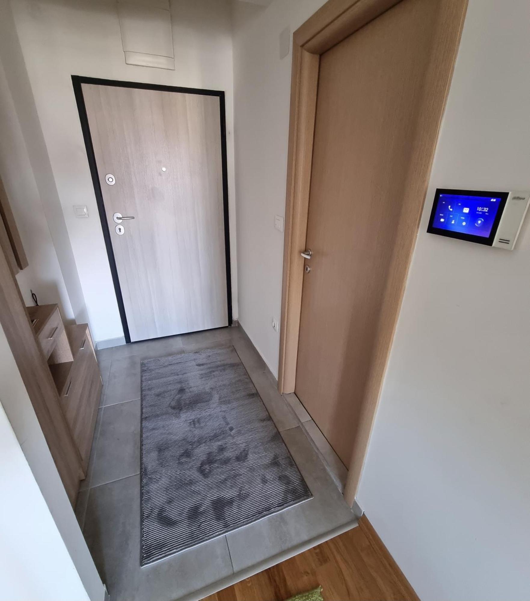 Modern & Trendy Apartment Skopje Exterior foto